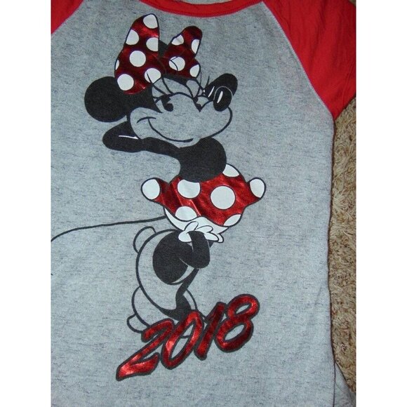 Womens Pajamas Shirt Large Disney Minnie Mouse Gray Red Foiled Short Sleeve Top - Picture 3 of 5